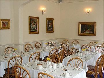 Royal Norfolk Hotel