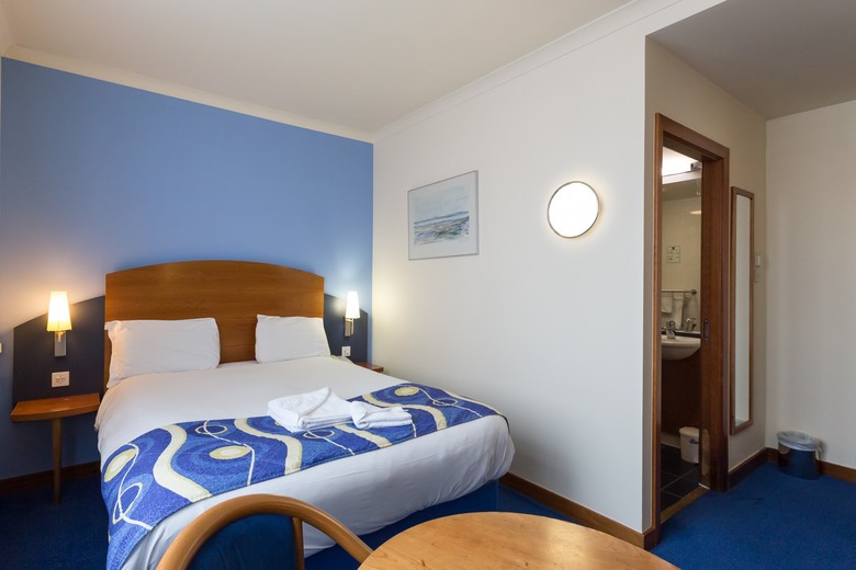 Wembley International Hotel