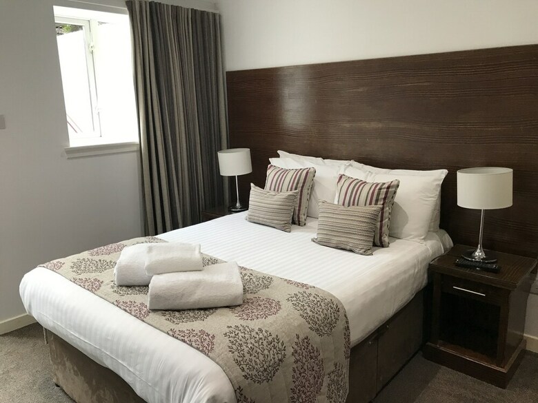 Fountain Court Aparthotel