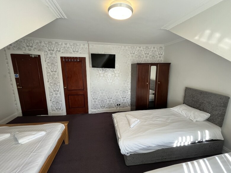 Park View House Hotel - Guest House