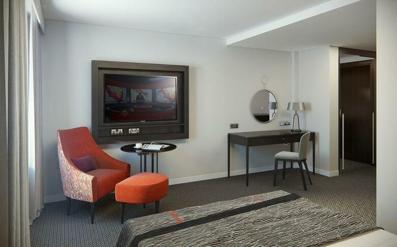 Ten Hill Place Hotel