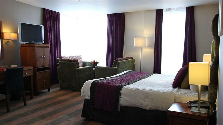 Ten Hill Place Hotel