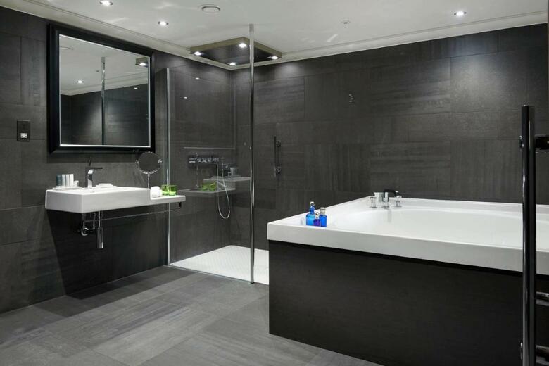 Hotel The Glasshouse Autograph Collection By Marriott