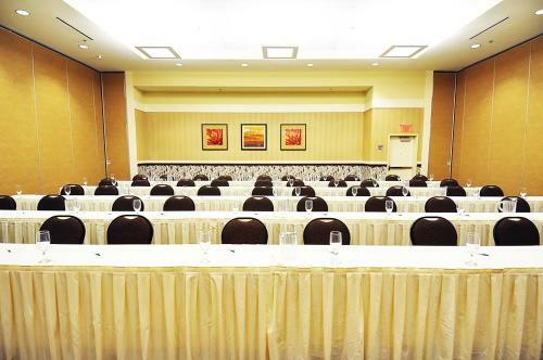 Overton Hotel And Conference Center