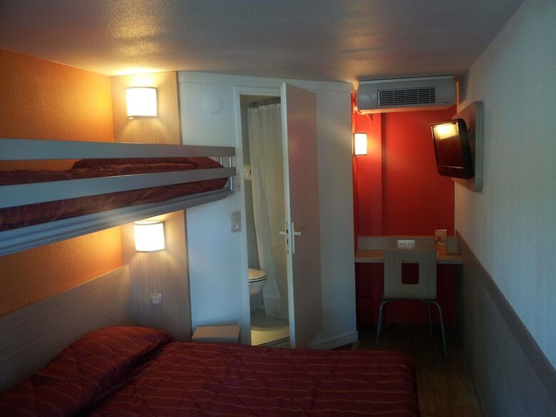 Hotel Premiere Classe Lyon Est Aeroport Saint Exupery