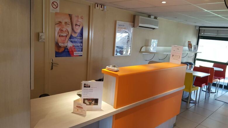 Hotel Premiere Classe Lyon Est Aeroport Saint Exupery