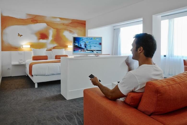 Hotel La Vague De Saint Paul