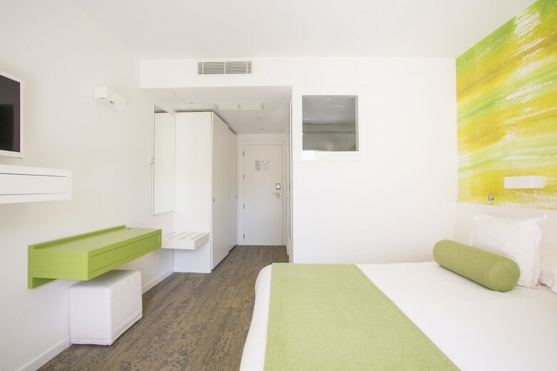 Hotel La Vague De Saint Paul