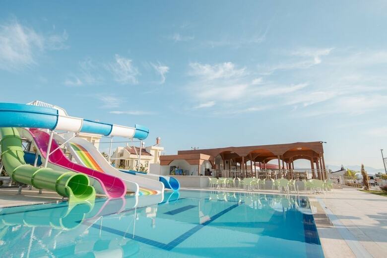 Hotel Maya World Park Adult Only +15