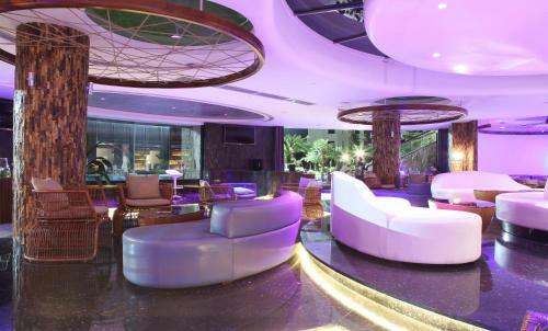 Hotel Regal Palace Resort