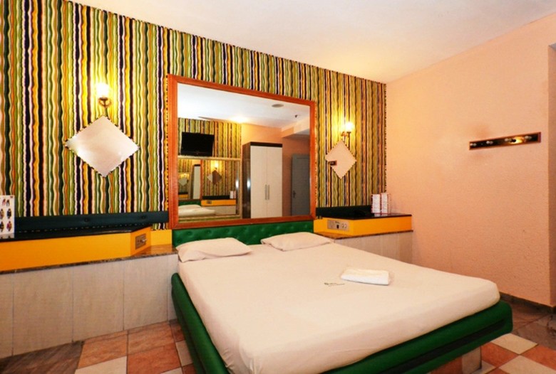 Shelton Hotel (adult Only)