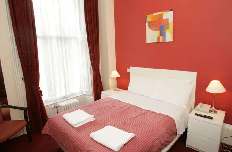 Clifton Hotel