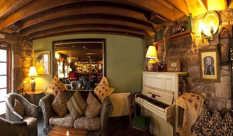 Glen Mhor Hotel & Restaurant