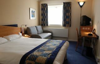 Hotel Holiday Inn Express Kassam Stadium