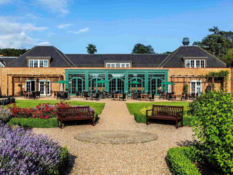 Hotel Walton Hall