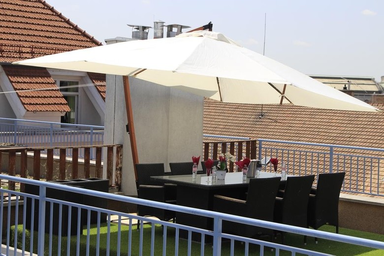 Hotel Garay Terrace Residence