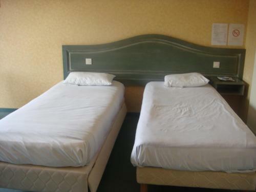 Hotel H�tel La Chaumi�re