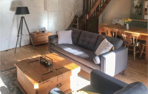 Holiday Home Bourneix H-900