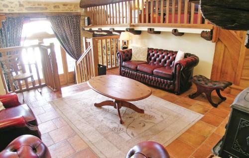 Holiday Home Bourneix H-900