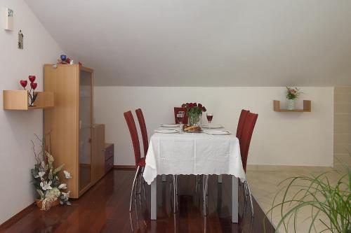 Apartments Elizabet