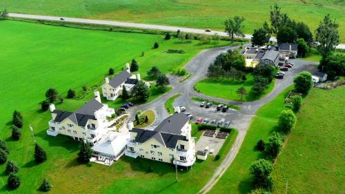 Posada Auberge & Spa West Brome