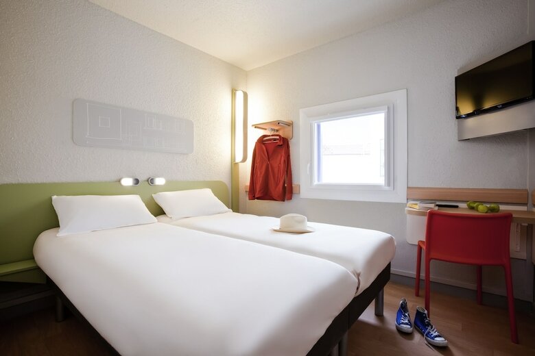 Hotel Ibis Budget Pontault Combault Rn4 Marne La Vall�e