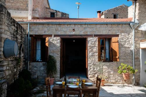 Agroturismo Constantias Stone Houses