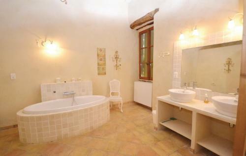 Holiday Home Chemin De Veyrac