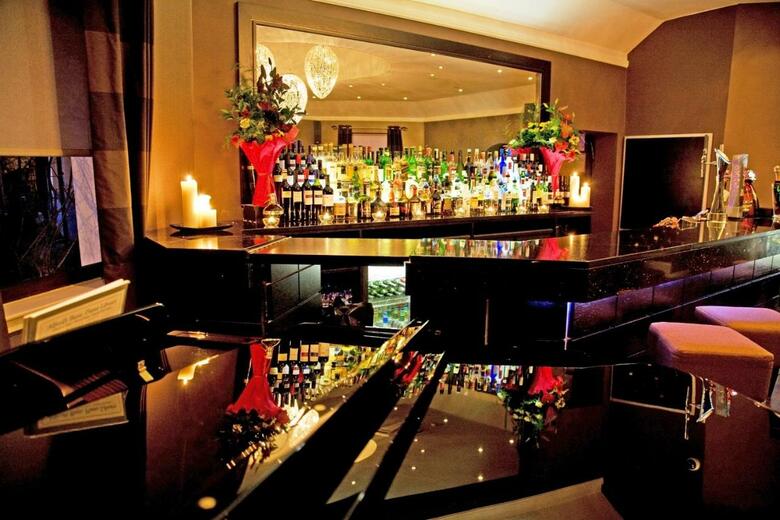 The Popinjay Hotel & Spa