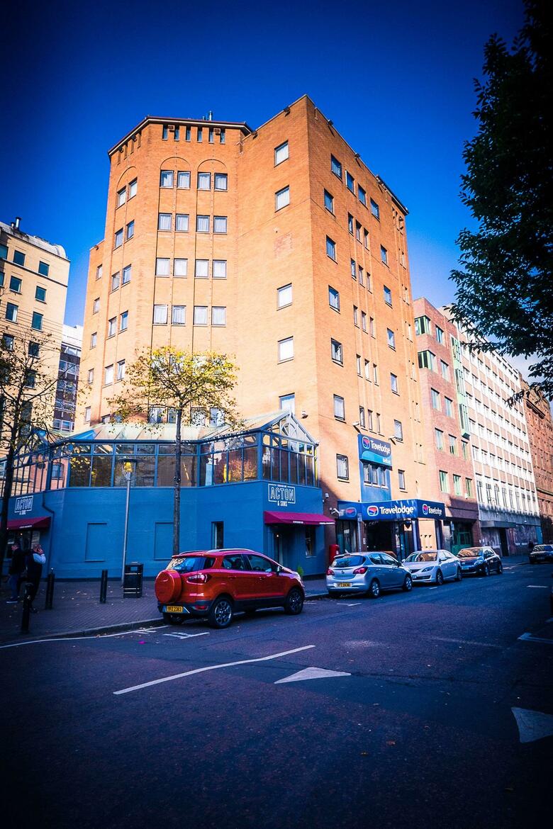 Travelodge Belfast Central Hotel