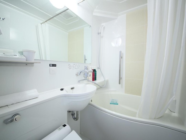 Apa Hotel Higashi-shinjuku-ekimae