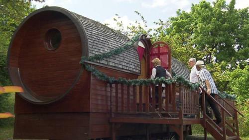 Agroturismo Le Chalet Du Chemin Et Sa Roulotte