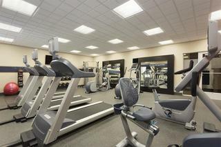 Hotel Hampton Inn And Suites Parkersburg Downtown