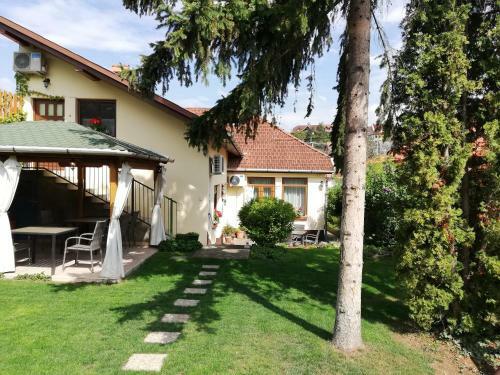 Hostal Gy�ngyszem Vend�gh�z