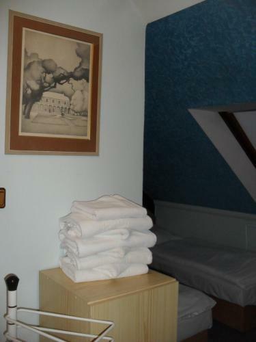 Hostal Restaurant Pension L-club