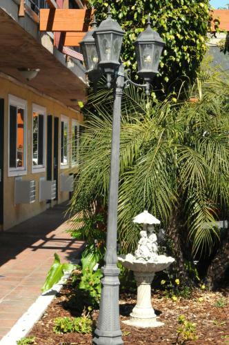 Motel Sandyland Reef Inn