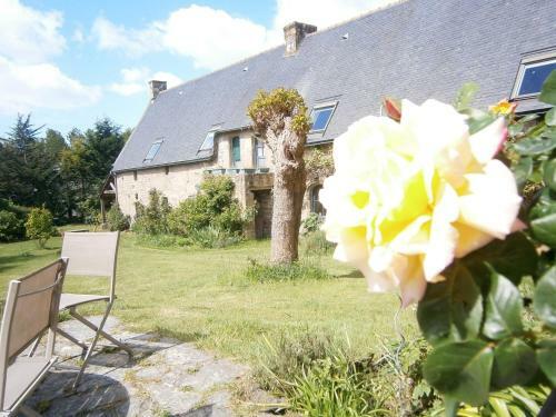 Bed & Breakfast Les Chaumi�res De Kerimel