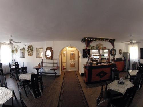 Hostal Olympos Panzi�