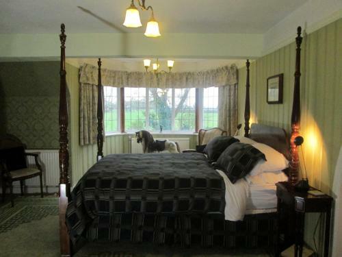 Crossways House Bed And Breakfast