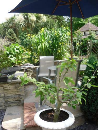 Crossways House Bed And Breakfast