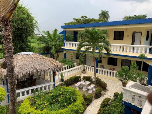 Albergue Sana El Jardin Secreto