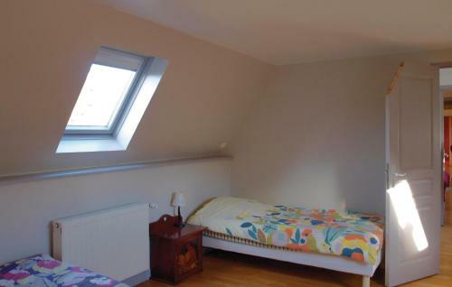 Holiday Home Notre Dame De Cenilly O-687
