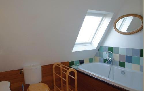 Holiday Home Notre Dame De Cenilly O-687