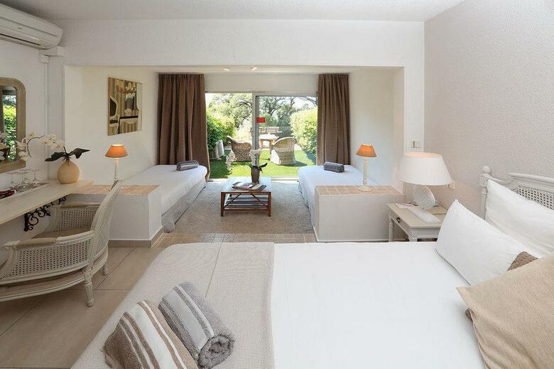 Hotel H�tel Font Mourier