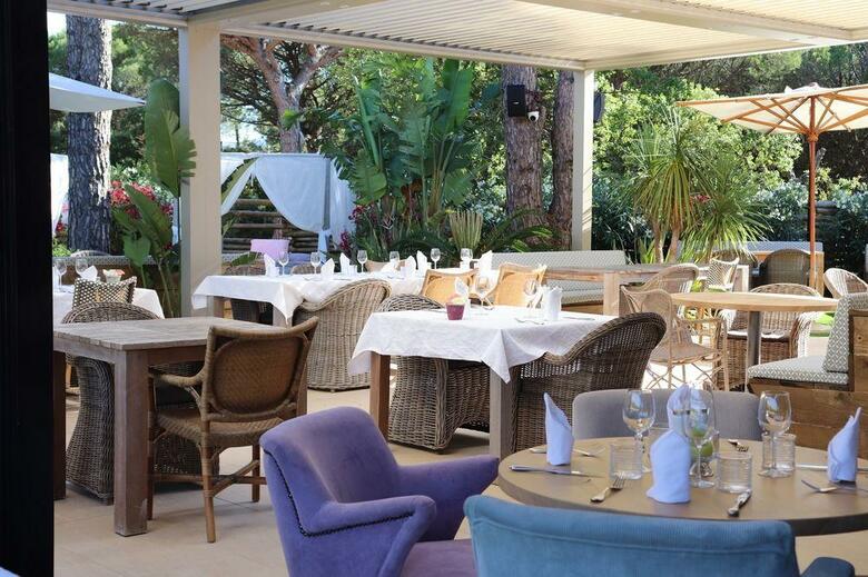 Hotel H�tel Font Mourier