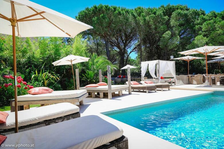 Hotel H�tel Font Mourier