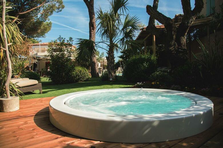 Hotel H�tel Font Mourier