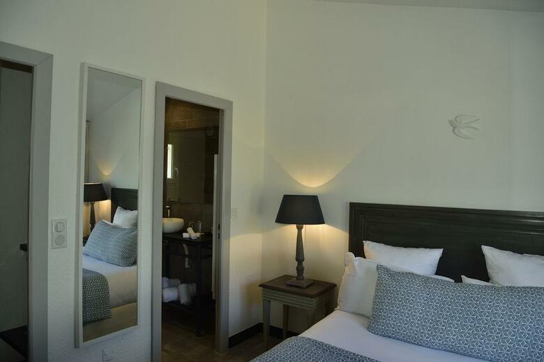 Hotel H�tel Font Mourier