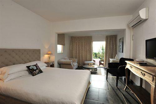 Hotel H�tel Font Mourier