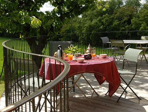 Hostal Domaine Du Tisserand